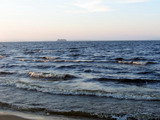 Поскольку на Сяме постоянно дул сильный ветер, волна не давала выйти в озеро.. Панорама как на море! ;))
